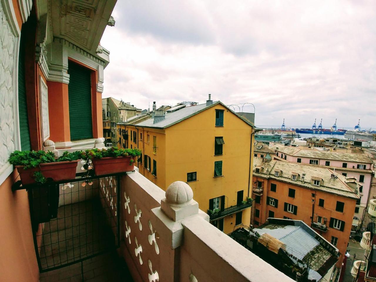 Hotel Vittoria Genoa Exterior photo